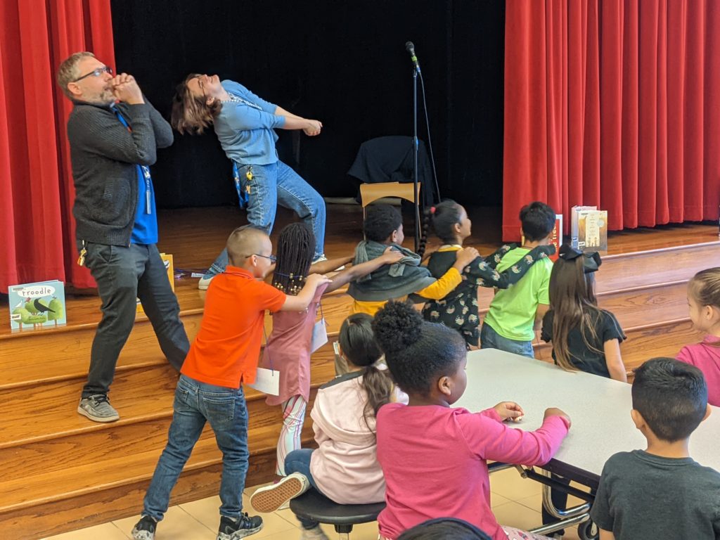 School Visit to Drew Elementary Curiosity Cruiser